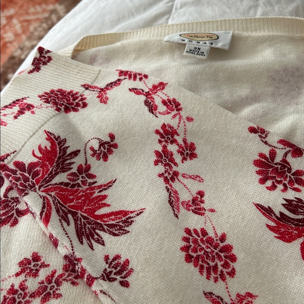 Talbots Ivory Rose Knit Top in excellent condition Cotton/Silk Long Sleeved - Picture 4 of 5